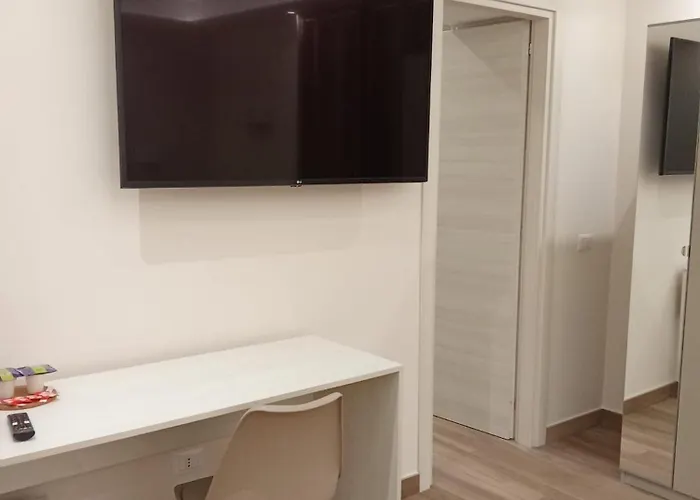 Residenza Cavour Bed & Breakfast 3*